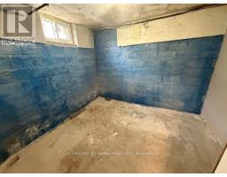 Basement - 82 Verobeach Boulevard, Toronto, ON M9M1P9 Photo 12
