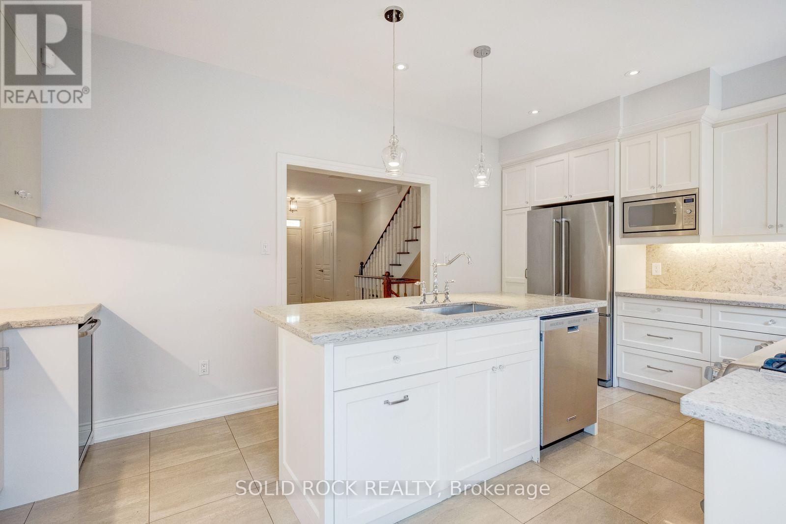 13 Compass Way, Mississauga, ON photo 16