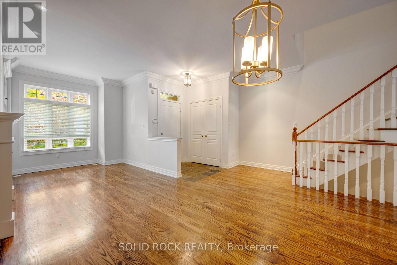 13 Compass Way, Mississauga, ON photo 7