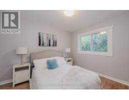 Bathroom - 10 Greenwood Avenue, Cambridge, ON N1R2Y4 Photo 6