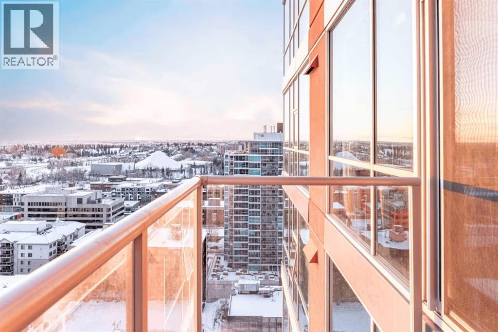 1810, 135 13 Avenue SW - photo 16