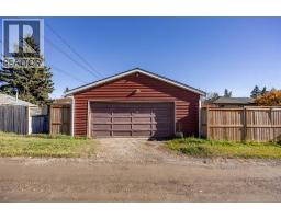 2035 47 Street SE - photo 32