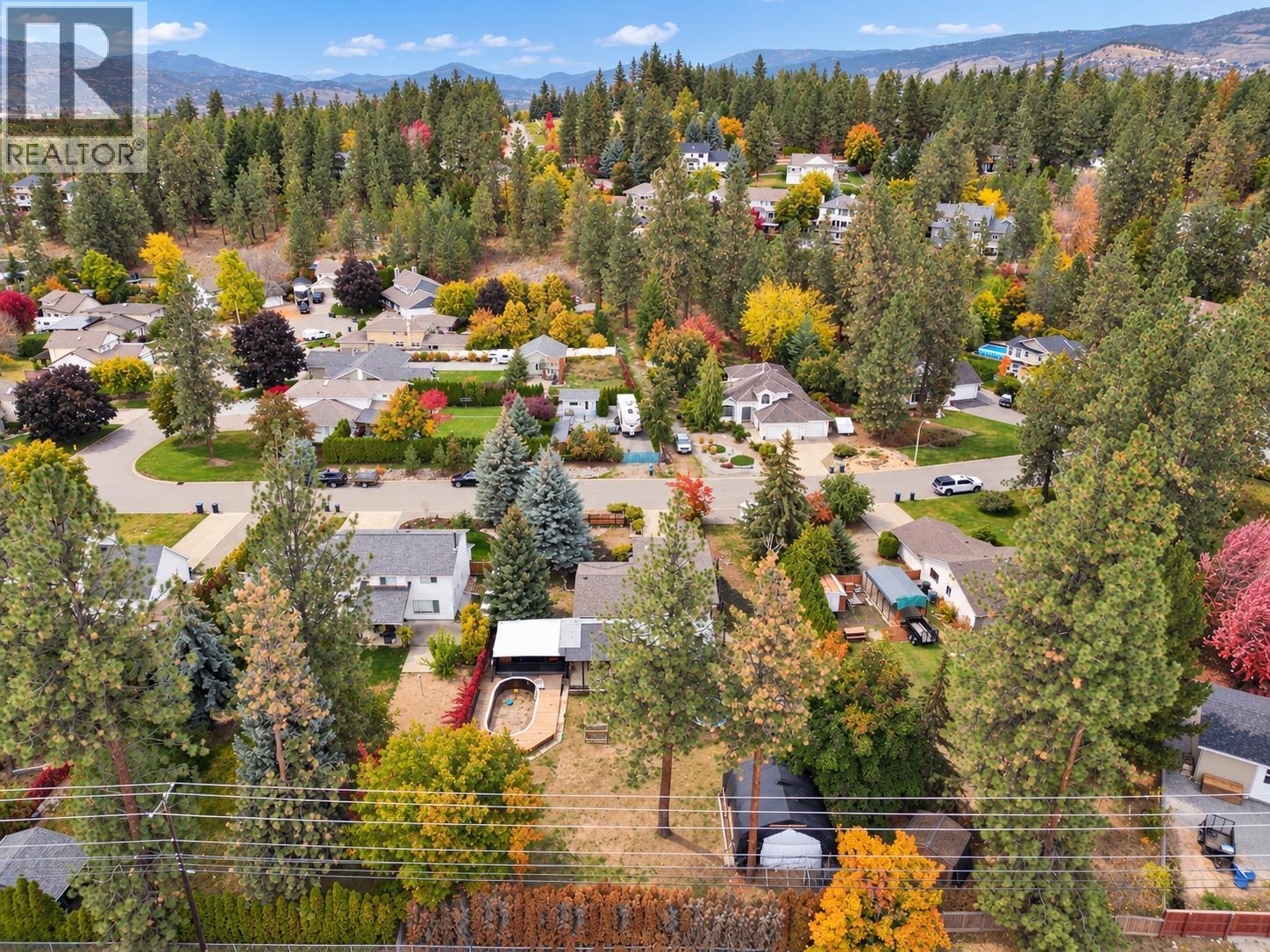 3745 Kimatouche Road - 35