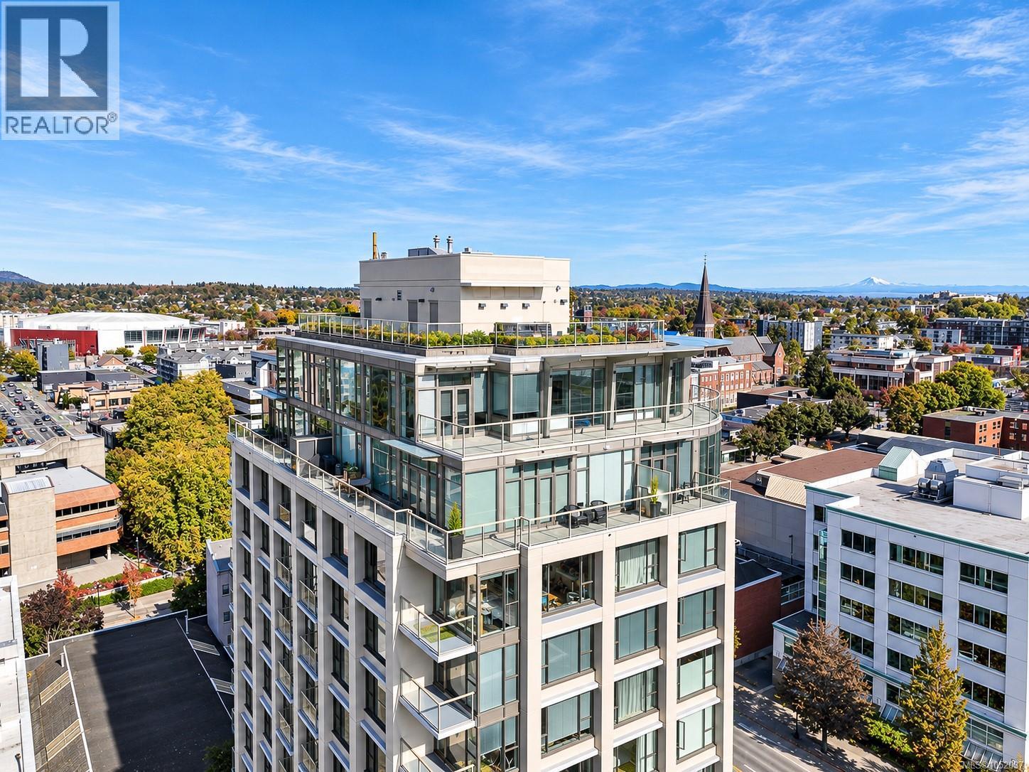 #PH 1501 760 Johnson St - 32