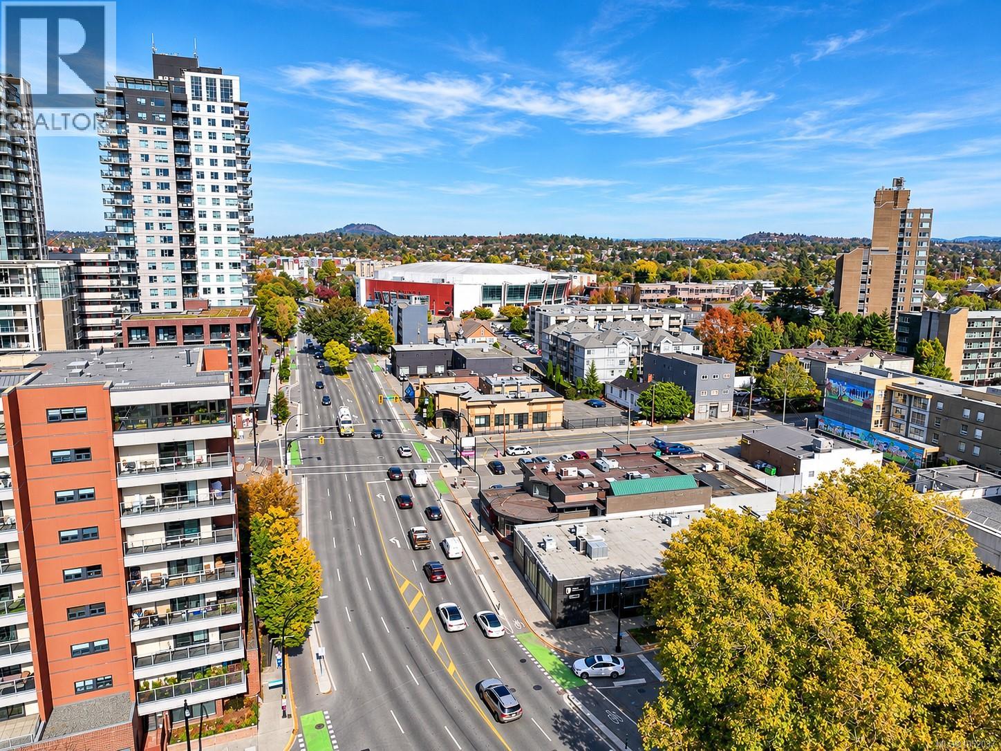 PH 1501 760 Johnson Street, Victoria