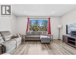 84 Falconridge Place NE - photo 2