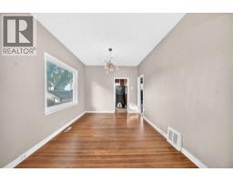 466 22 Avenue NW - photo 7