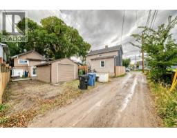 466 22 Avenue NW - photo 29