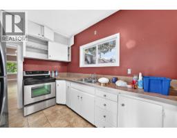 466 22 Avenue NW - photo 8