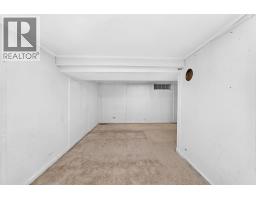 466 22 Avenue NW - photo 18