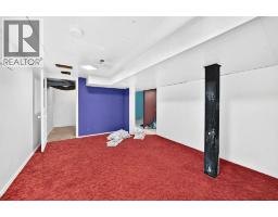 466 22 Avenue NW - photo 19
