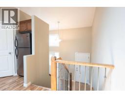 27 Fairmont Road S, Lethbridge, AB T1K8C7 Photo 22