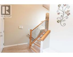 27 Fairmont Road S, Lethbridge, AB T1K8C7 Photo 24