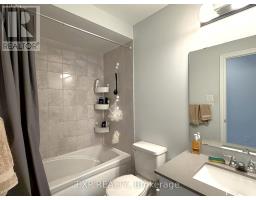 27 Bermondsey Way, Ottawa, ON K2S2Y7 Photo 12