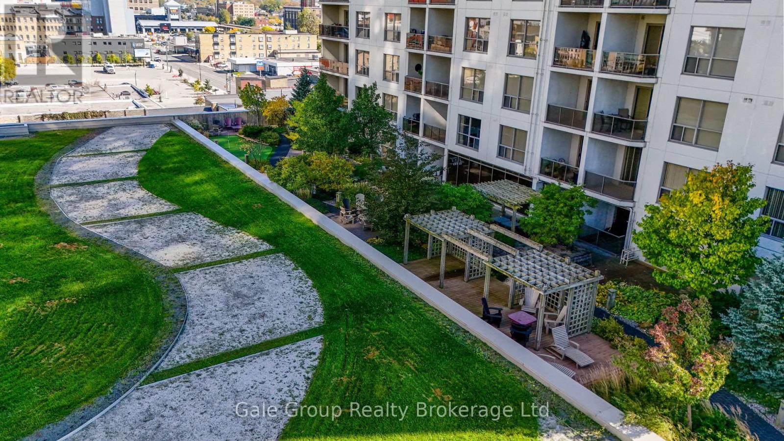 330 Ridout Street North — photo 30