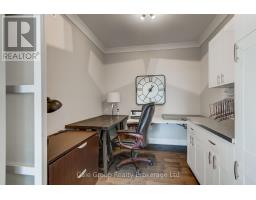 2702 - 330 Ridout Street N, London East, ON N6A0A7 Photo 13