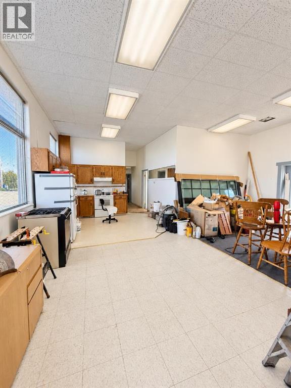 721 Broadway Road - 13