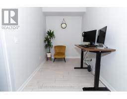 1320 - 31 Tippett Road, Toronto, ON M3H0C8 Photo 8