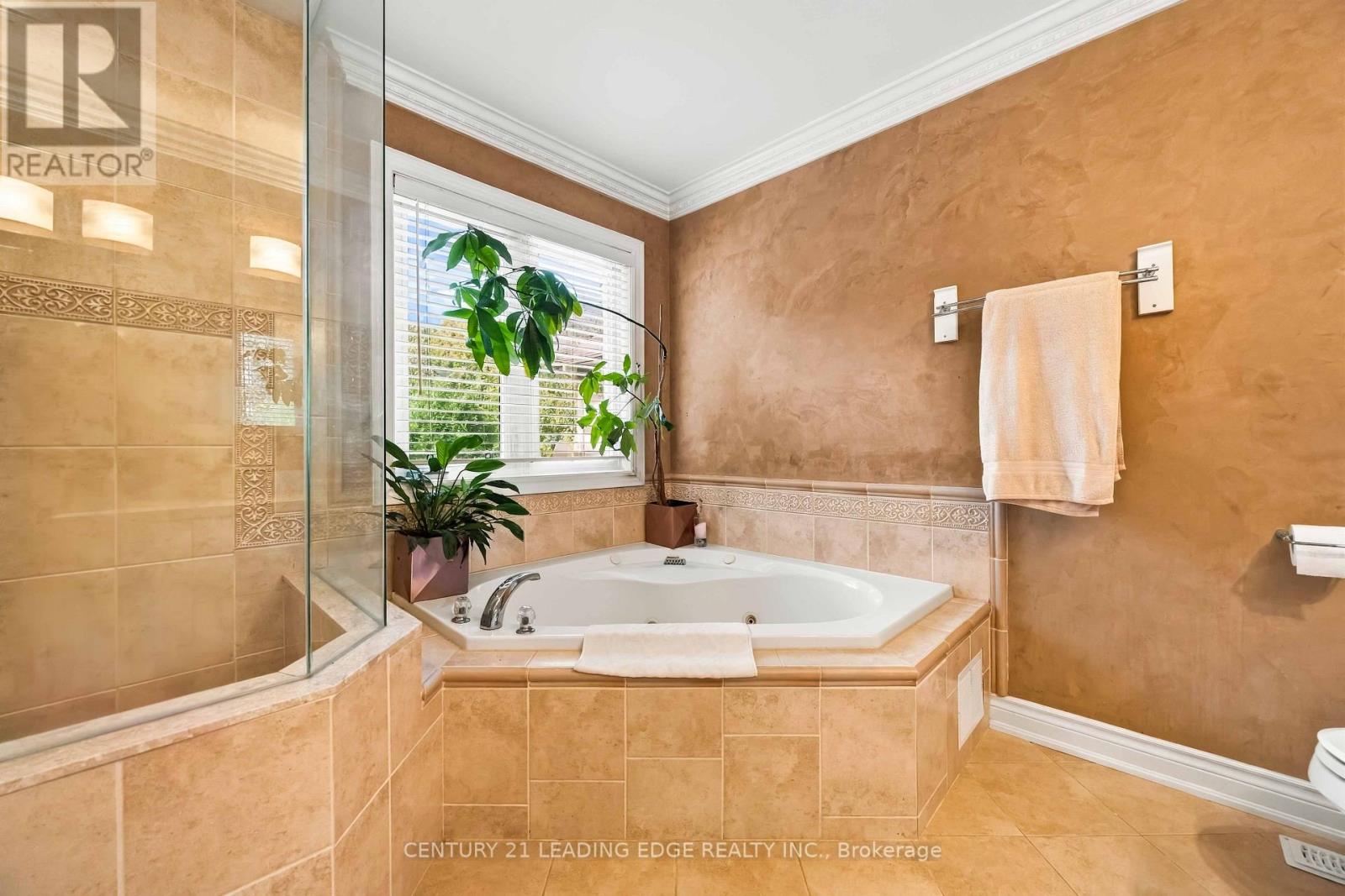 1952 SPRUCE HILL ROAD - 28