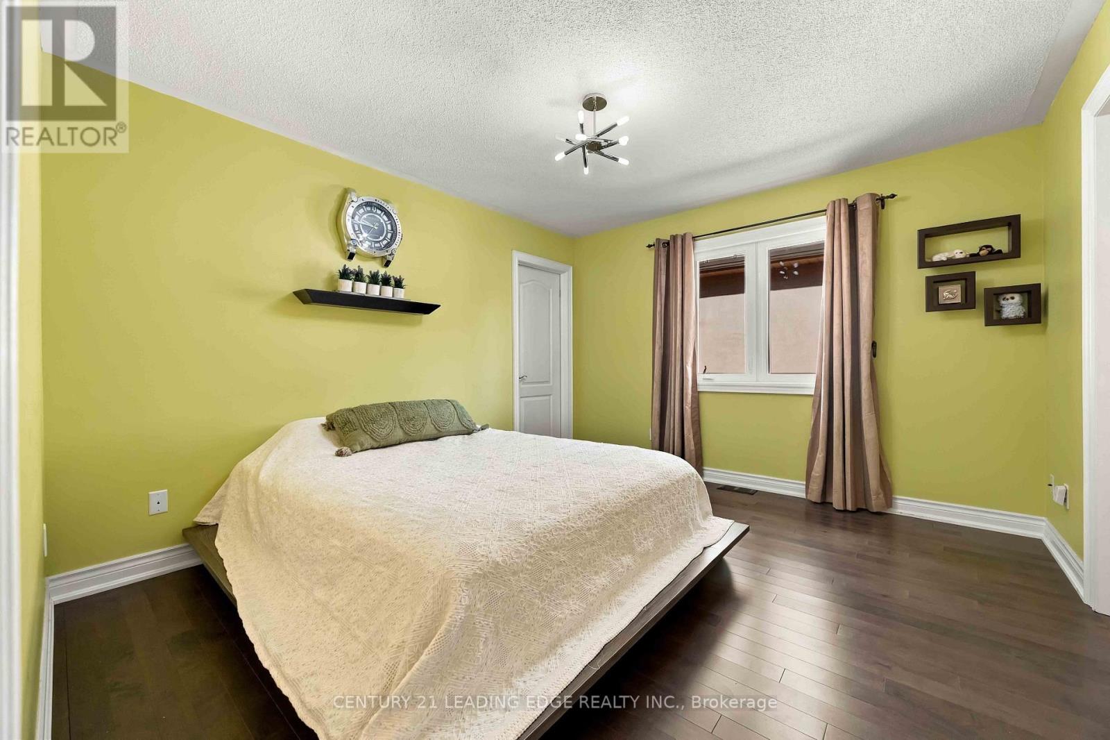 1952 SPRUCE HILL ROAD - 30