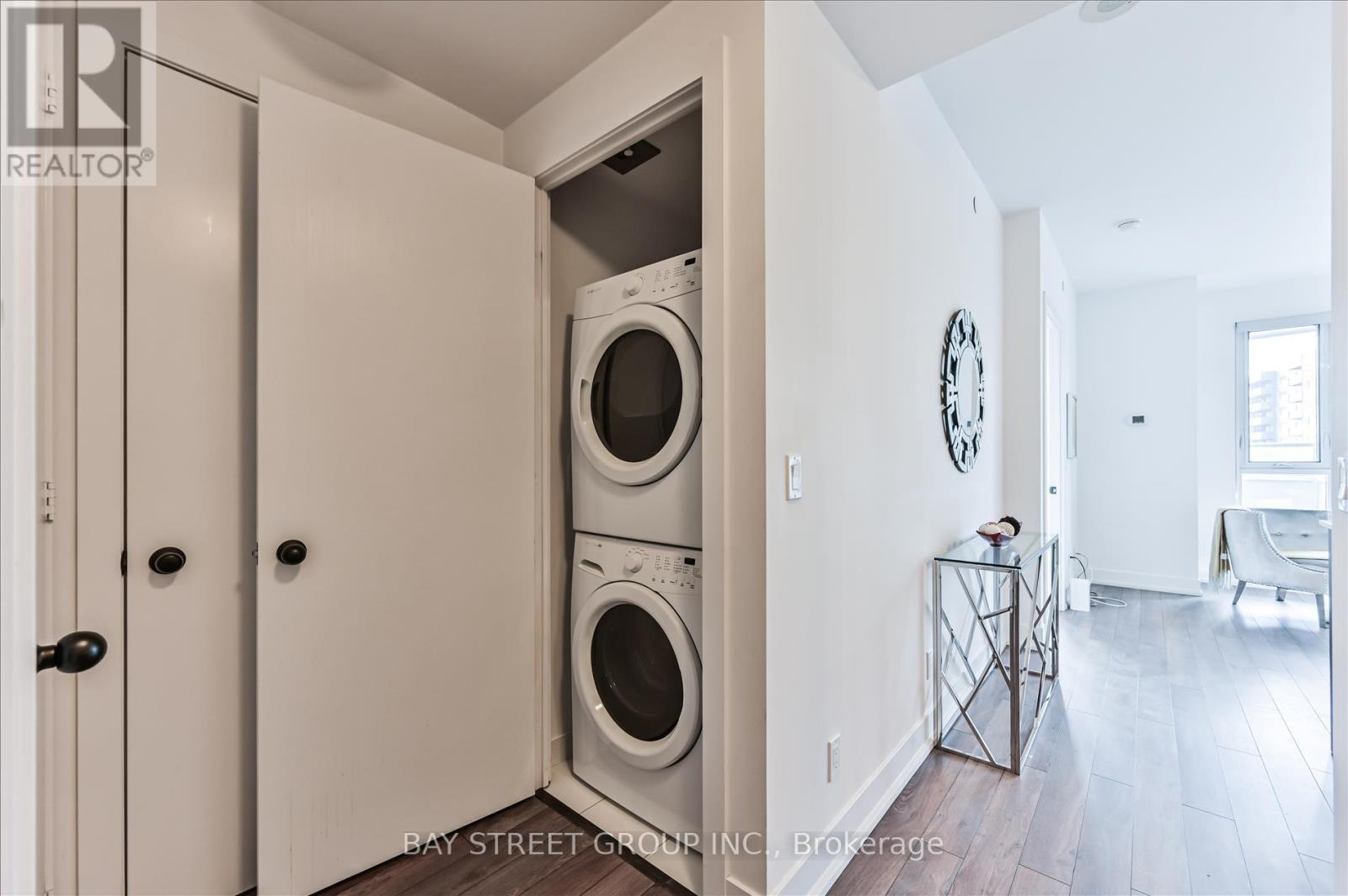 529 - 9471 YONGE STREET, Richmond Hill (Observatory) — photo 12