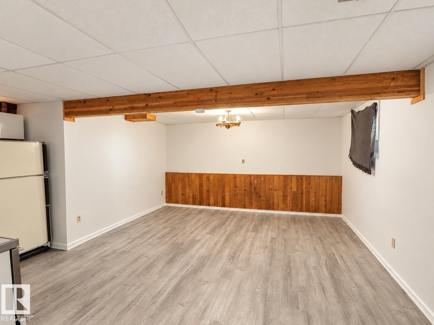 5919 53 AVE - 22