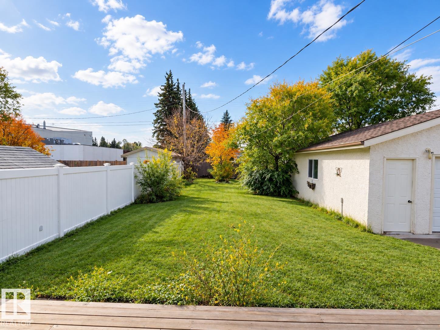 5919 53 AVE - 24