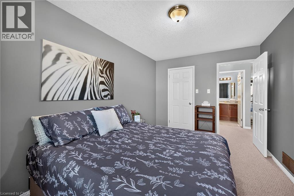 7 Powell Lane — photo 21