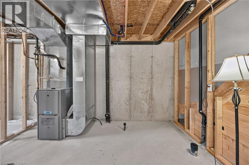 7 Powell Lane — photo 30