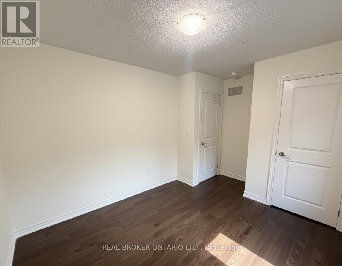 1559 Kitchen Court — photo 15