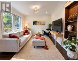 Eating area - 21 Mcintosh Avenue, Toronto, ON M8Y3E1 Photo 6