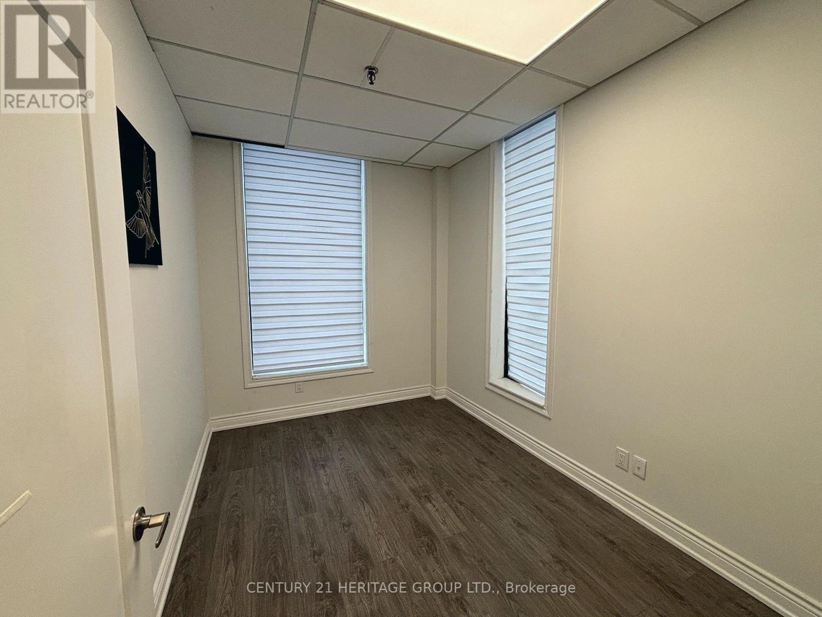208 A - 4544 DUFFERIN STREET, Toronto (York University Heights) — photo 6