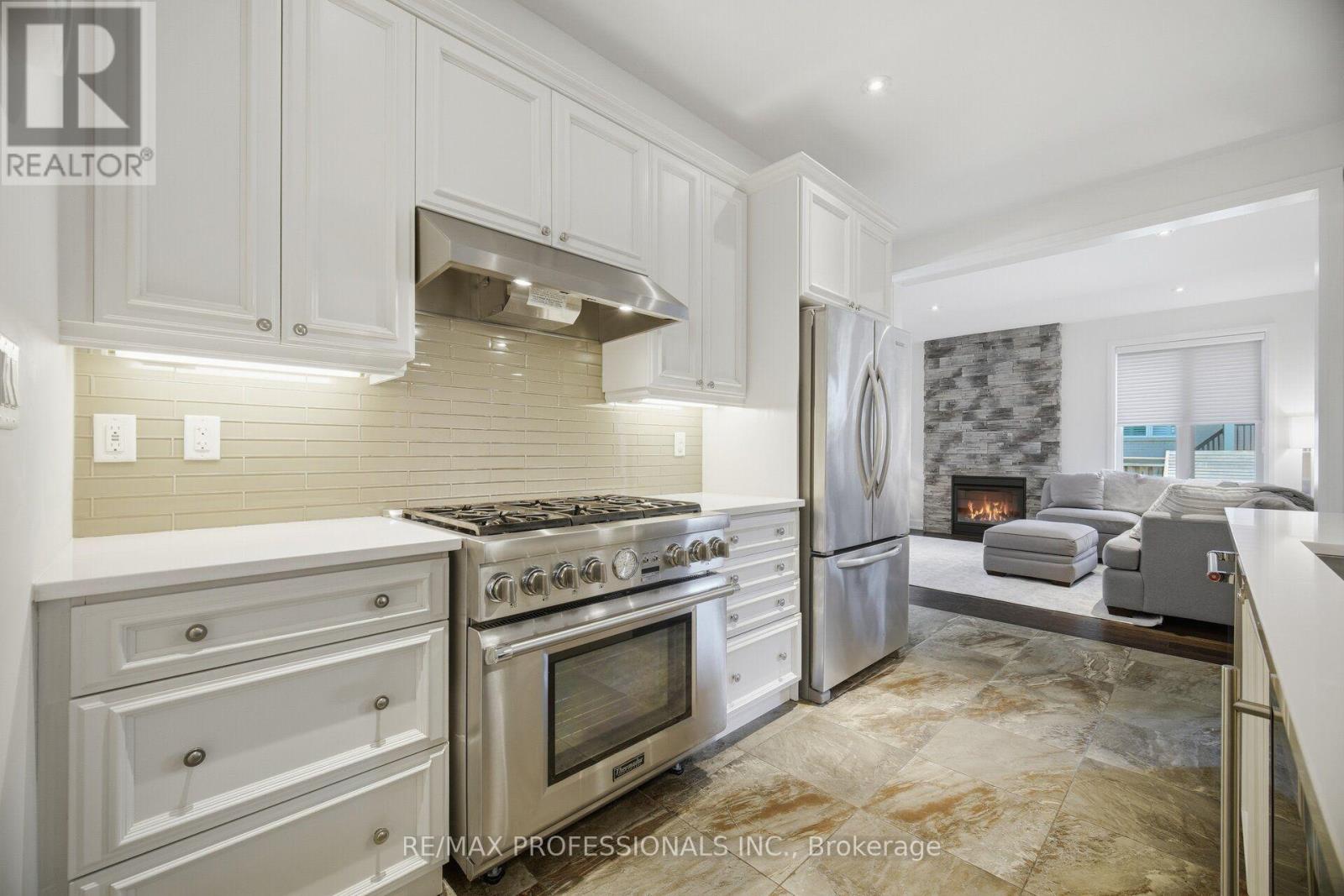 144 Cherryhurst Road, Oakville, ON photo 12