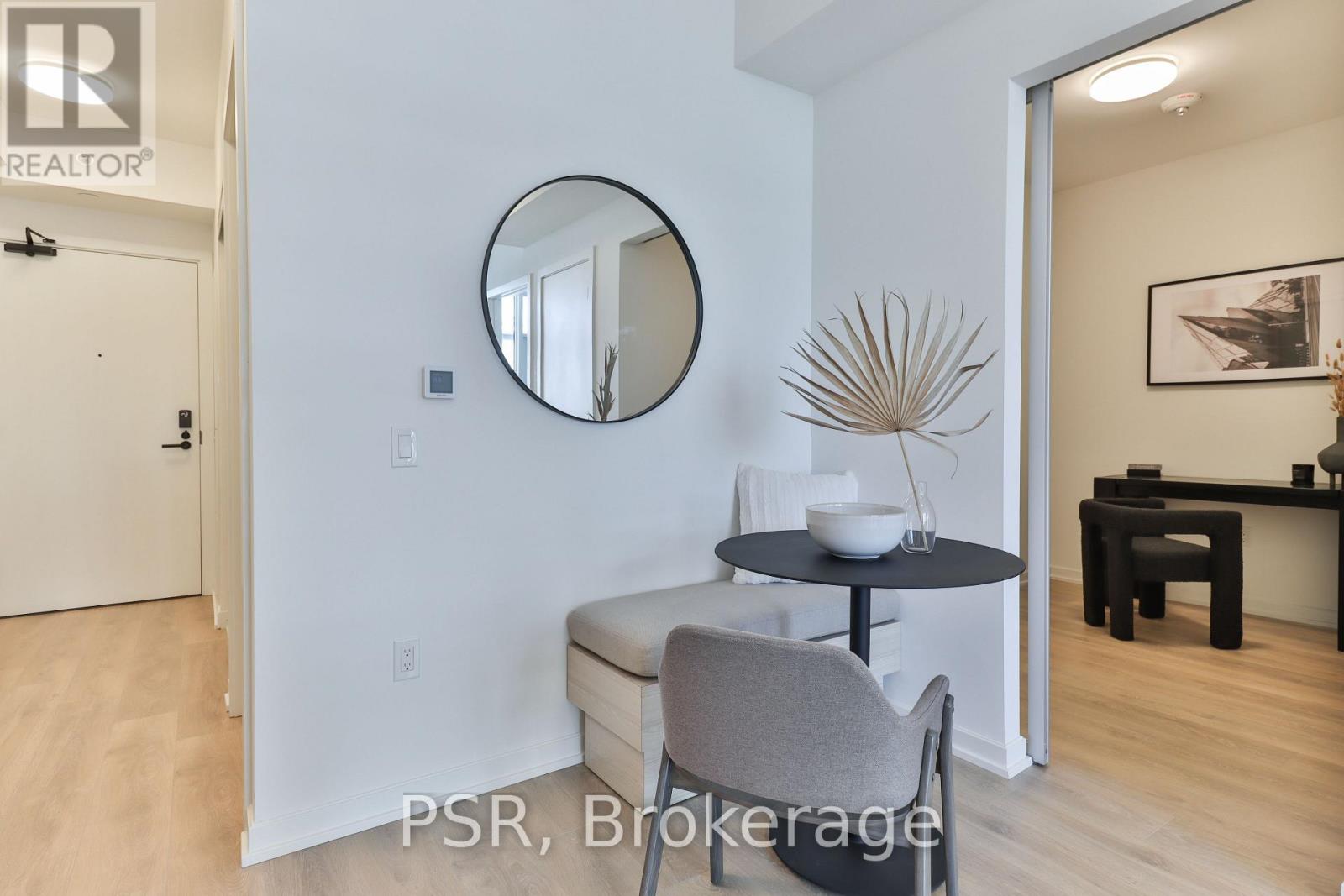 2305- 10 Graphophone Grove, Toronto, ON photo 7