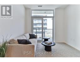 2305 - 10 Graphophone Grove, Toronto, ON M6H0E5 Photo 14