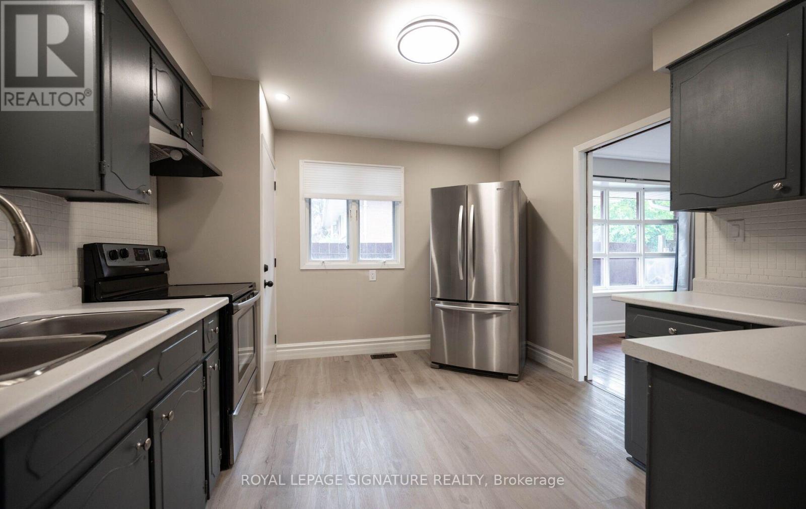 16 Eleanor Court — photo 23