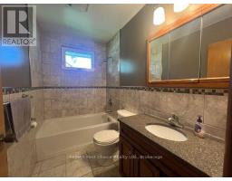 942 Crowe Avenue, Fort Frances, ON P9A2L9 Photo 16