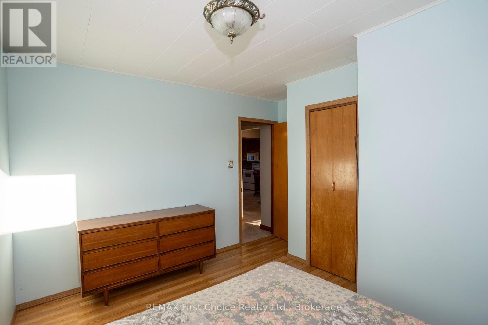 942 Crowe Avenue — photo 15