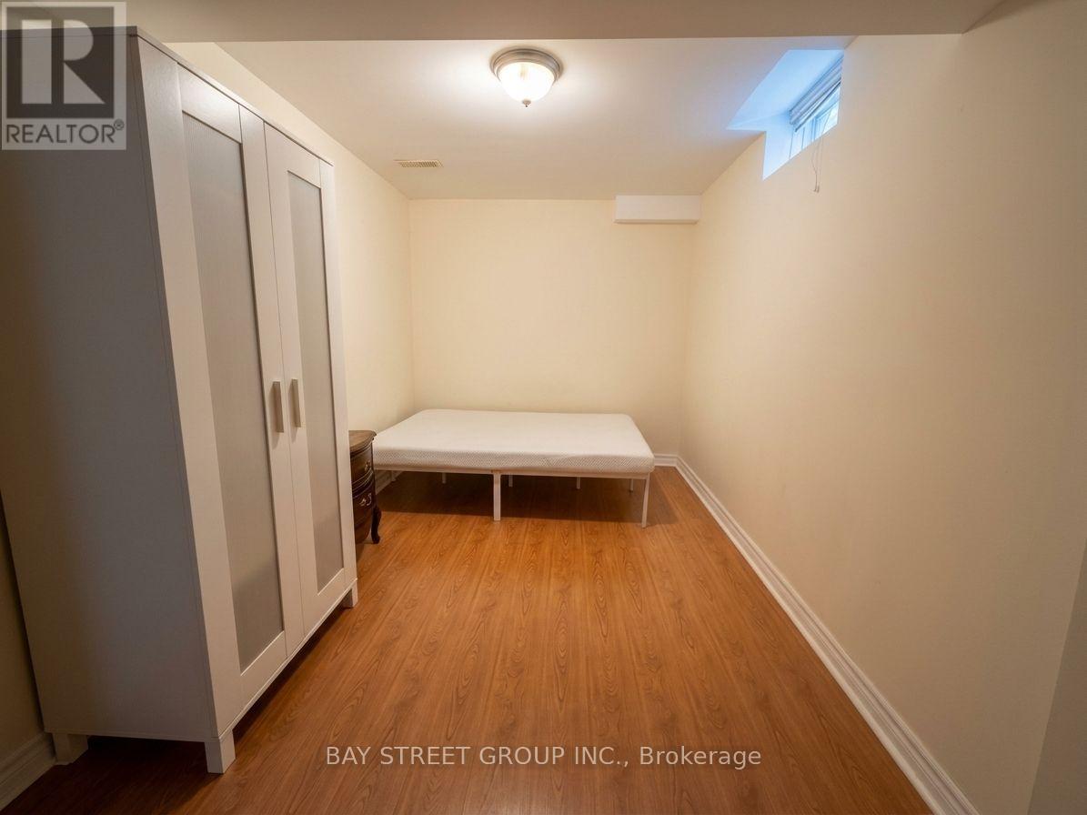 53 Tara Crescent — photo 17