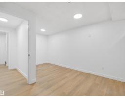 2345 139 Av Nw, Edmonton, AB T5Y1S1 Photo 24