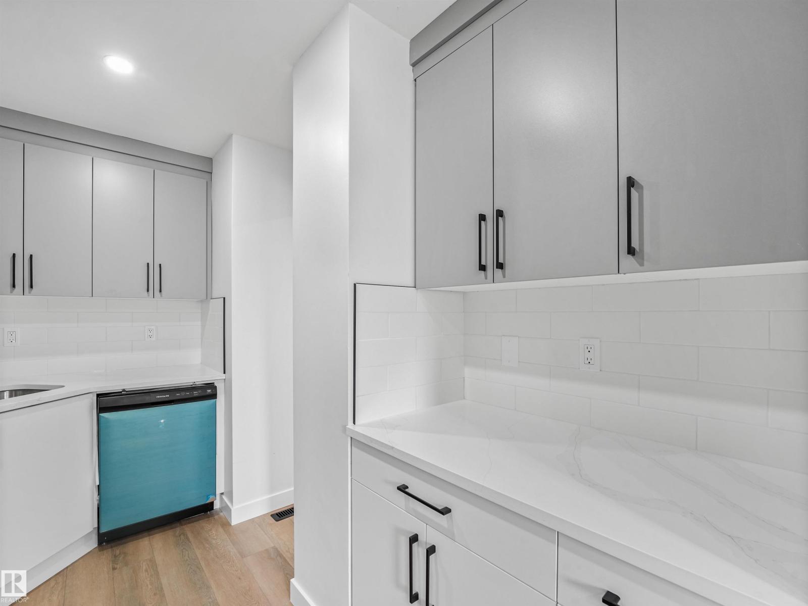2345 139 Avenue NW, photo 5