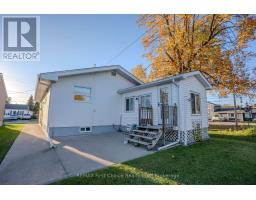 942 Crowe Avenue, Fort Frances, ON P9A2L9 Photo 28