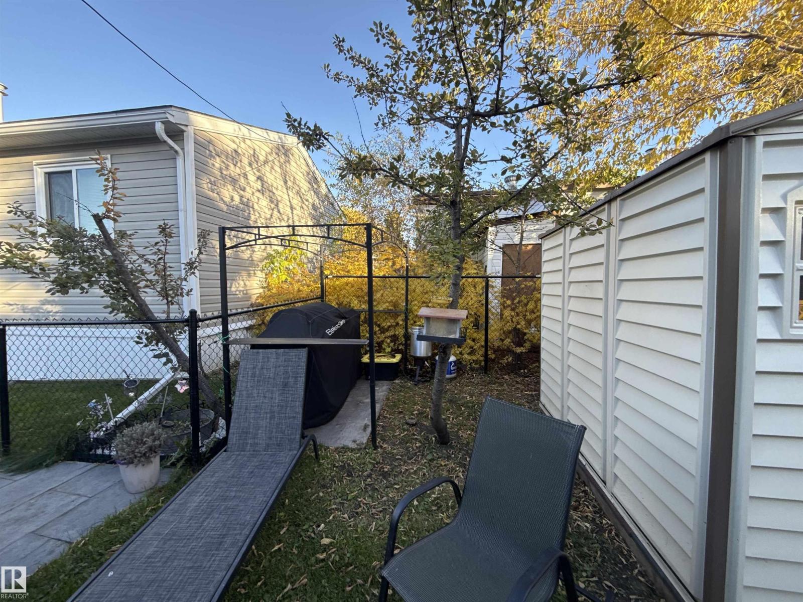 186 305 Calahoo Road, photo 2