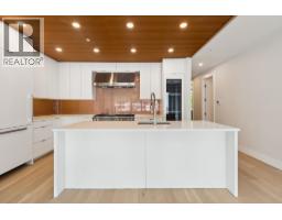 303 6707 Nelson Avenue, West Vancouver, BC V7W0A4 Photo 6