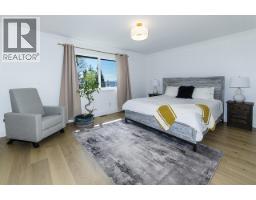 1075 Adderley Street, North Vancouver, BC V7L1T4 Photo 14