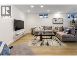 1075 Adderley Street, North Vancouver, BC V7L1T4 Photo 20