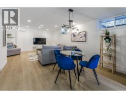1075 Adderley Street, North Vancouver, BC V7L1T4 Photo 22