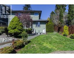 1075 Adderley Street, North Vancouver, BC V7L1T4 Photo 34