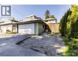 1075 Adderley Street, North Vancouver, BC V7L1T4 Photo 35
