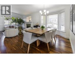 1075 Adderley Street, North Vancouver, BC V7L1T4 Photo 7